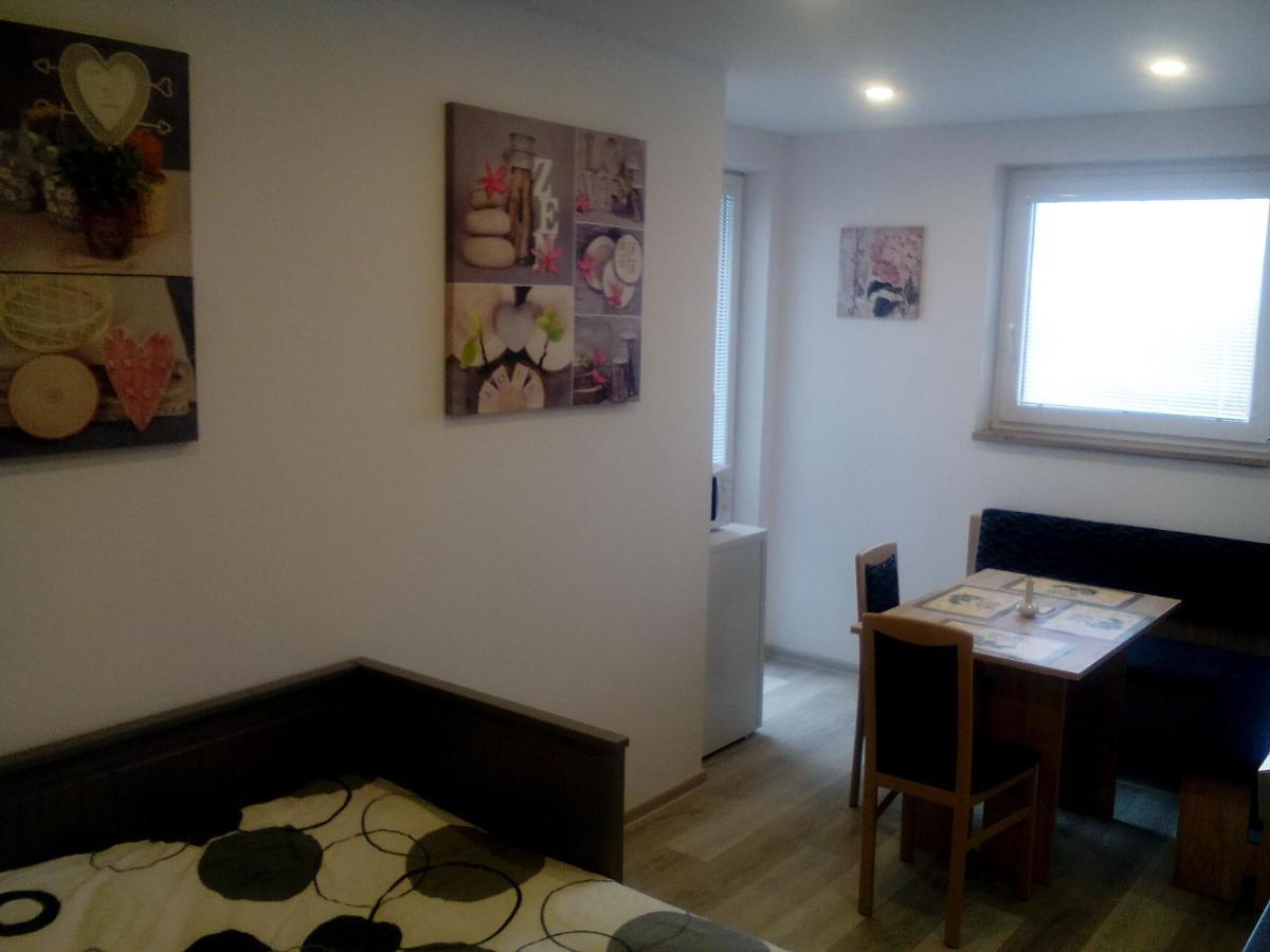 Ferienwohnung Oaza Vacenovice Exterior foto